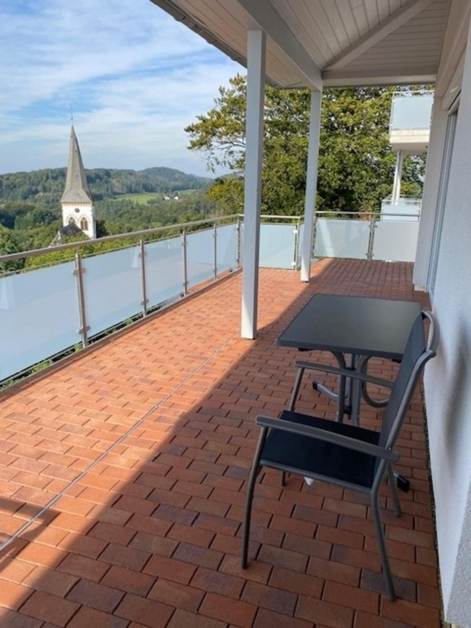 Penthouse 34 -Rollstuhlgerecht- Apartment Oerlinghausen Bagian luar foto